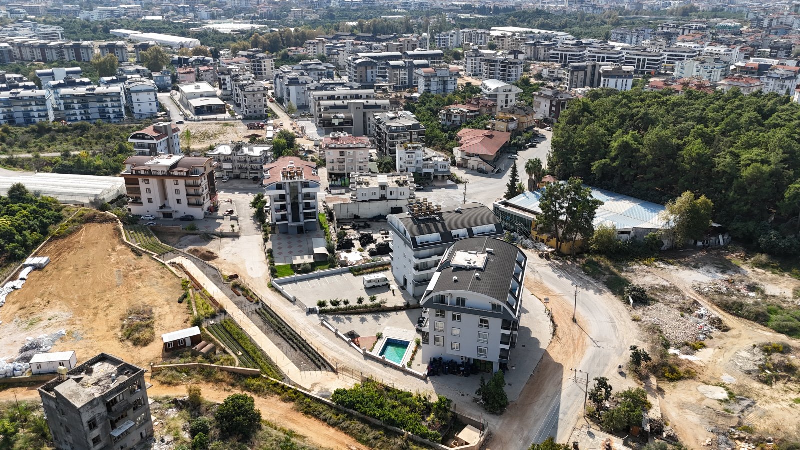 Furnished 1+1 Apartment for Sale in Oba, Alanya