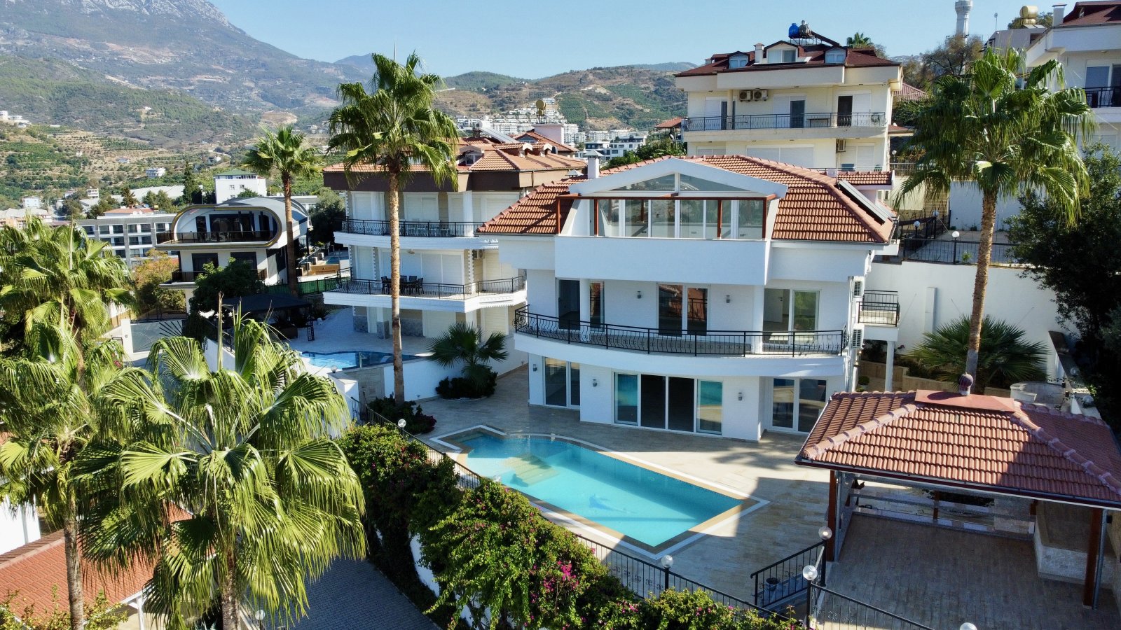 Ocean Palm Villa for Sale in Kargıcak, Alanya | 4 Bedrooms, Private Pool & Sea View