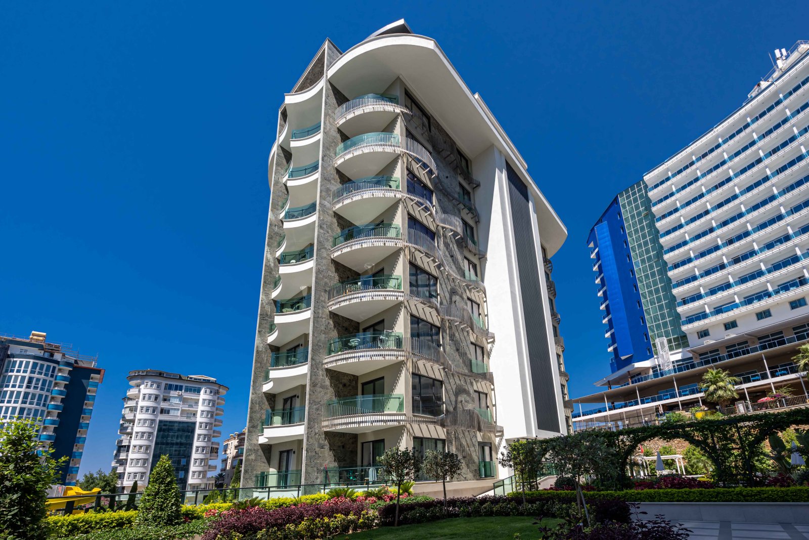 1+1 Apartment for Sale in Tosmur, Alanya | Best Home Excellence 45 | Luxury Residence