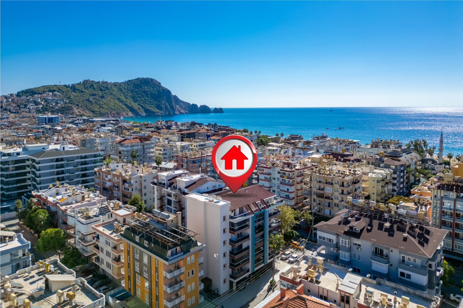 Apartment for Sale in Turkey: 1+1 Flat in Alanya Merkez